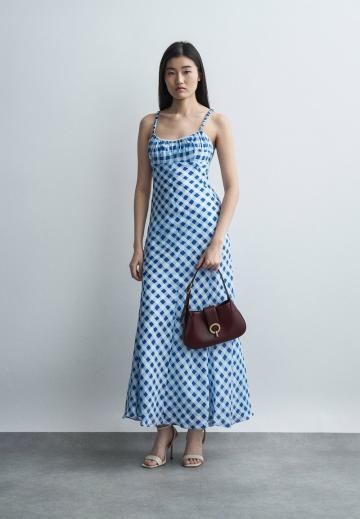 Длинное платье