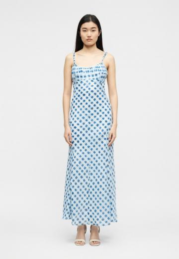 Длинное платье