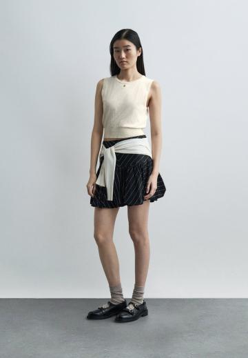 Пуловер без рукавов