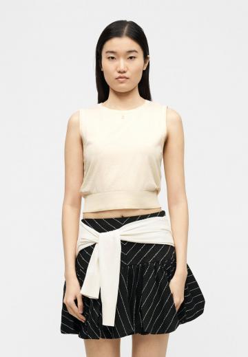 Пуловер без рукавов