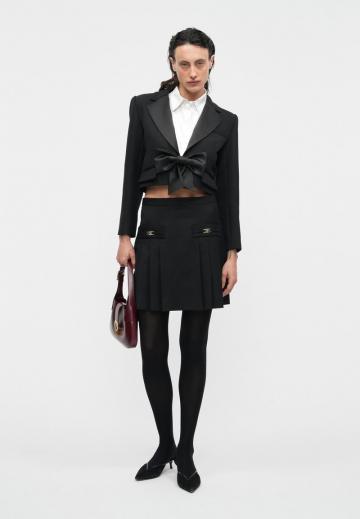 Короткий блейзер