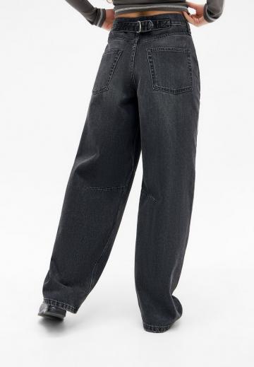 Прямые джинсы
