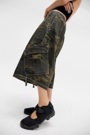 Юбка с накладными карманами