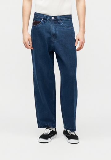 Свободные джинсы