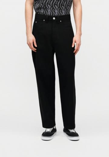 Свободные джинсы