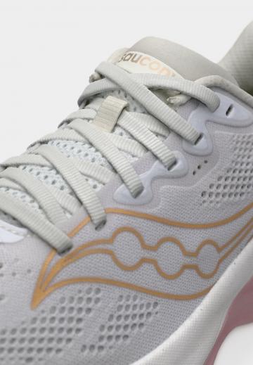 Гандбольные кроссовки