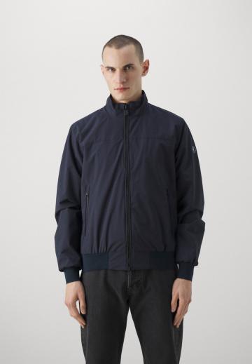 Куртка бомбер