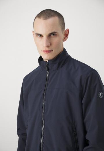 Куртка бомбер