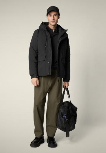 Зимняя куртка