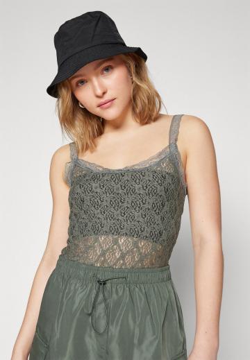 Майка-борцовка