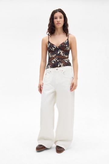 Свободные джинсы