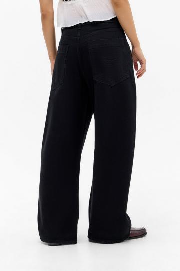 Свободные джинсы