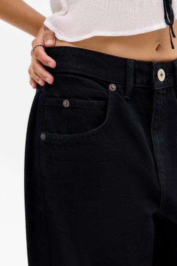 Свободные джинсы