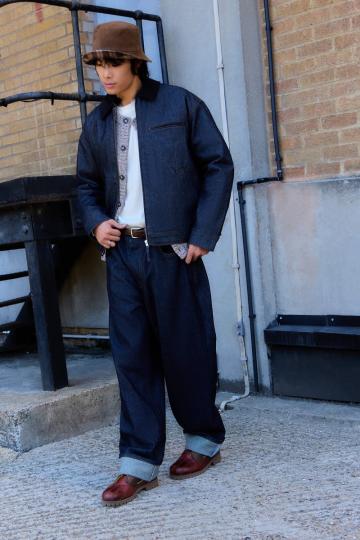 Джинсовая куртка