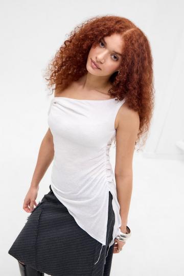 Топ без бретелек