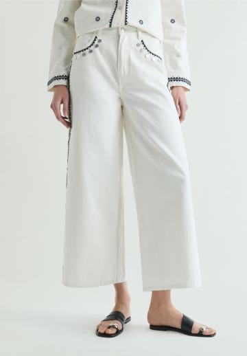 Короткие джинсы