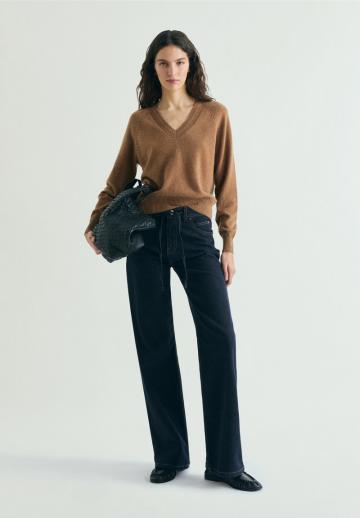 Прямые джинсы