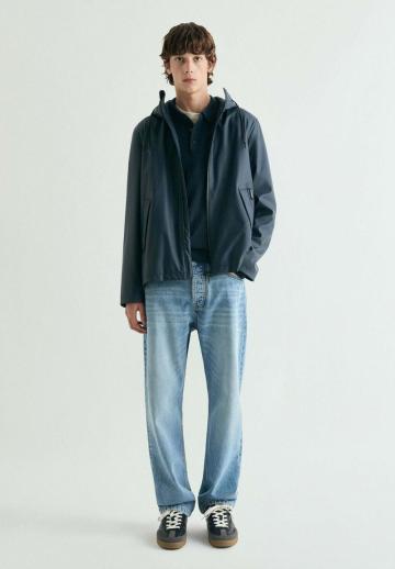 Куртка-дождевик