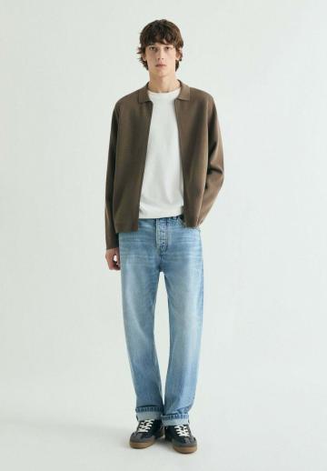 Вязаная кофта