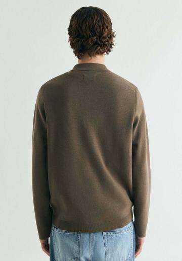 Вязаная кофта