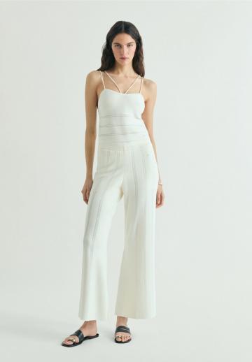 Топ на бретельках