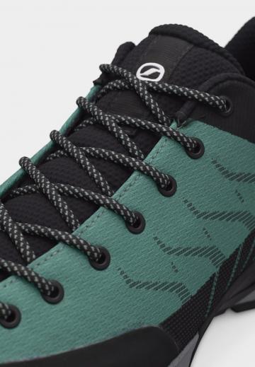 Походная обувь