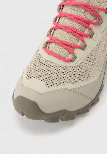 Походные ботинки