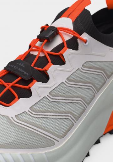 Беговые кроссовки