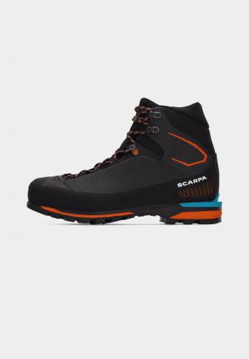 Походные ботинки