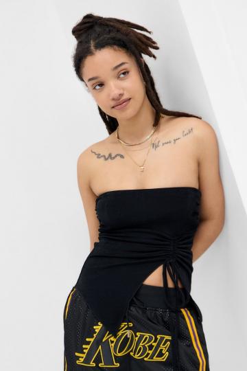 Топ без бретелек