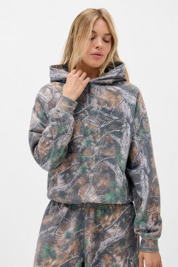 Пуловер с капюшоном