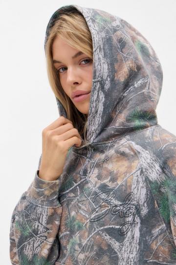 Пуловер с капюшоном