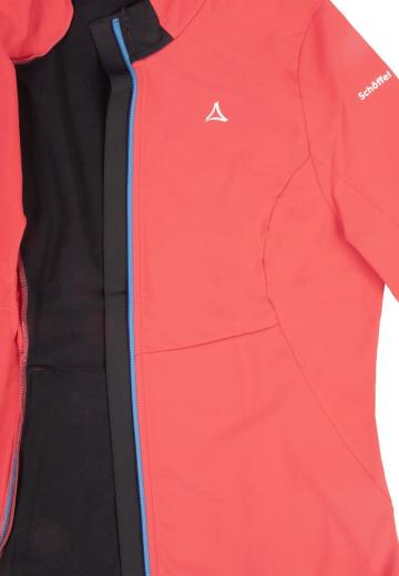 Спортивная куртка