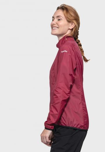 Спортивная куртка