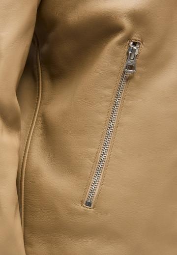 Кожаная куртка