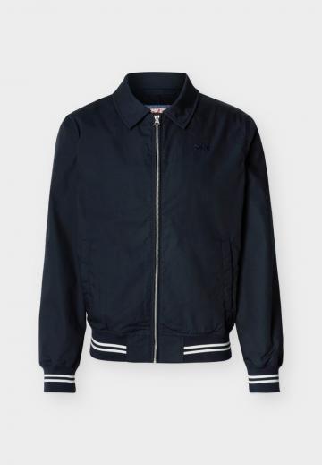 Куртка бомбер