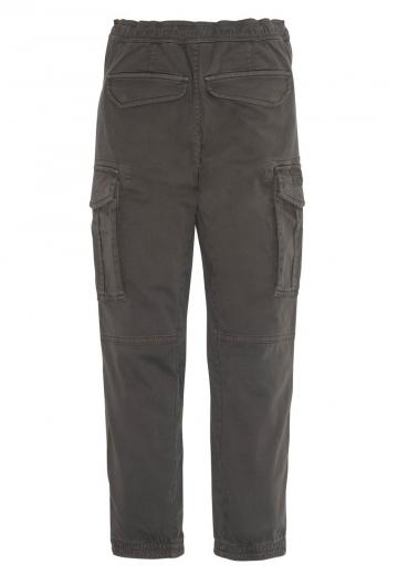 Брюки с накладными карманами