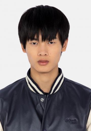 Куртка бомбер