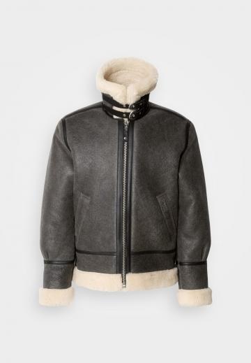 Кожаная куртка