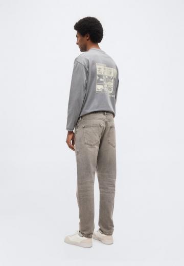 Свободные джинсы