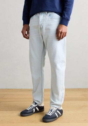 Свободные джинсы