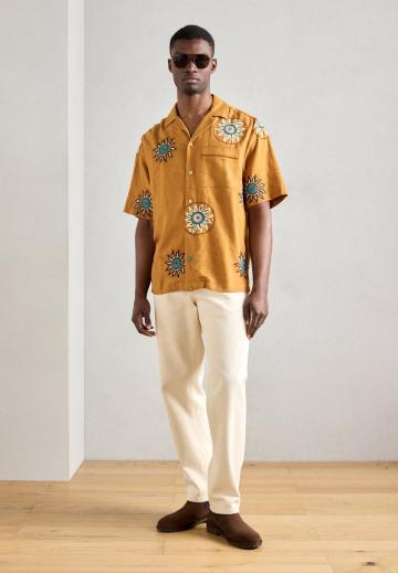 Рубашка с коротким рукавом