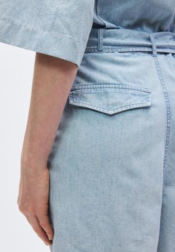 Джинсовый комбинезон