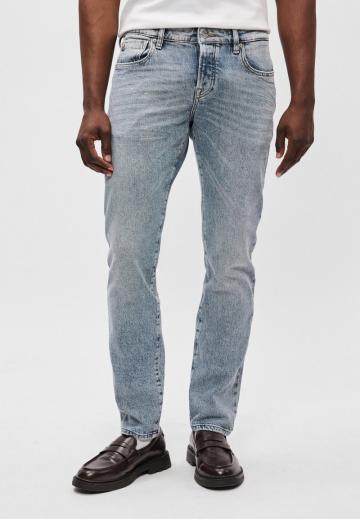 Узкие джинсы