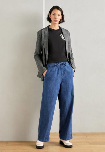 Свободные джинсы