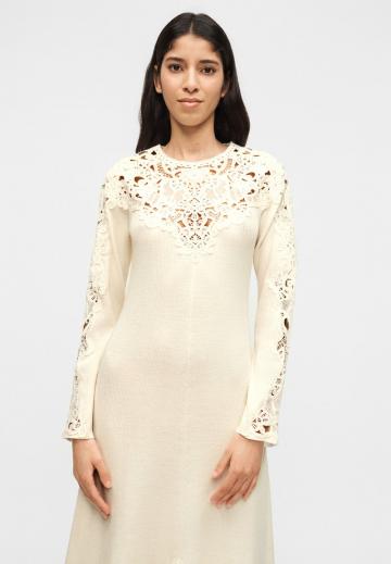 Вязаное платье