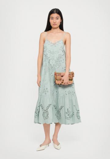 Летнее платье