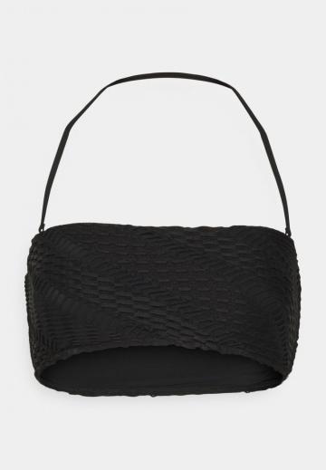 Бюстгальтер без бретелек