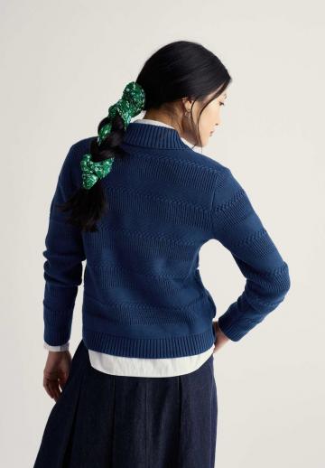 Вязаная кофта