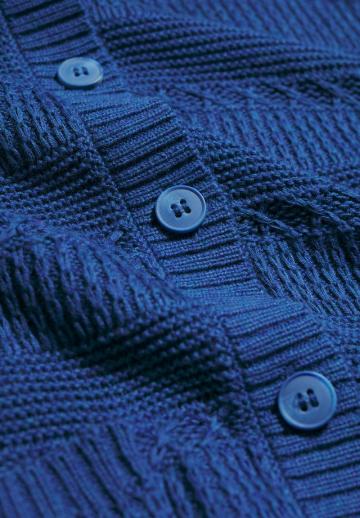 Вязаная кофта